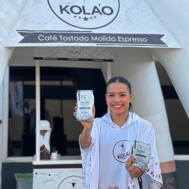 stand cafe kolao
